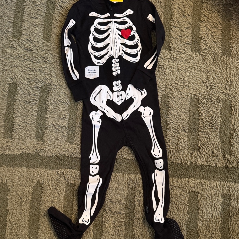 Old Navy Black Skeleton Footie